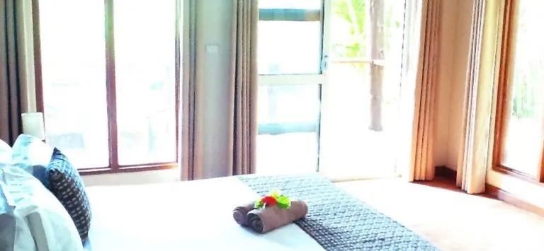 Wellesley Palms Hotel
