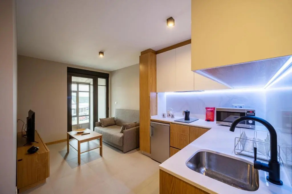 APARTAMENTOS LAS OLAS BY PANTIN