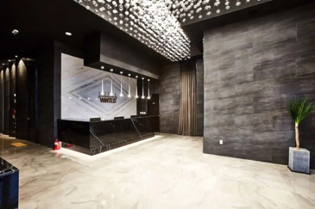 Hotel Wanted
