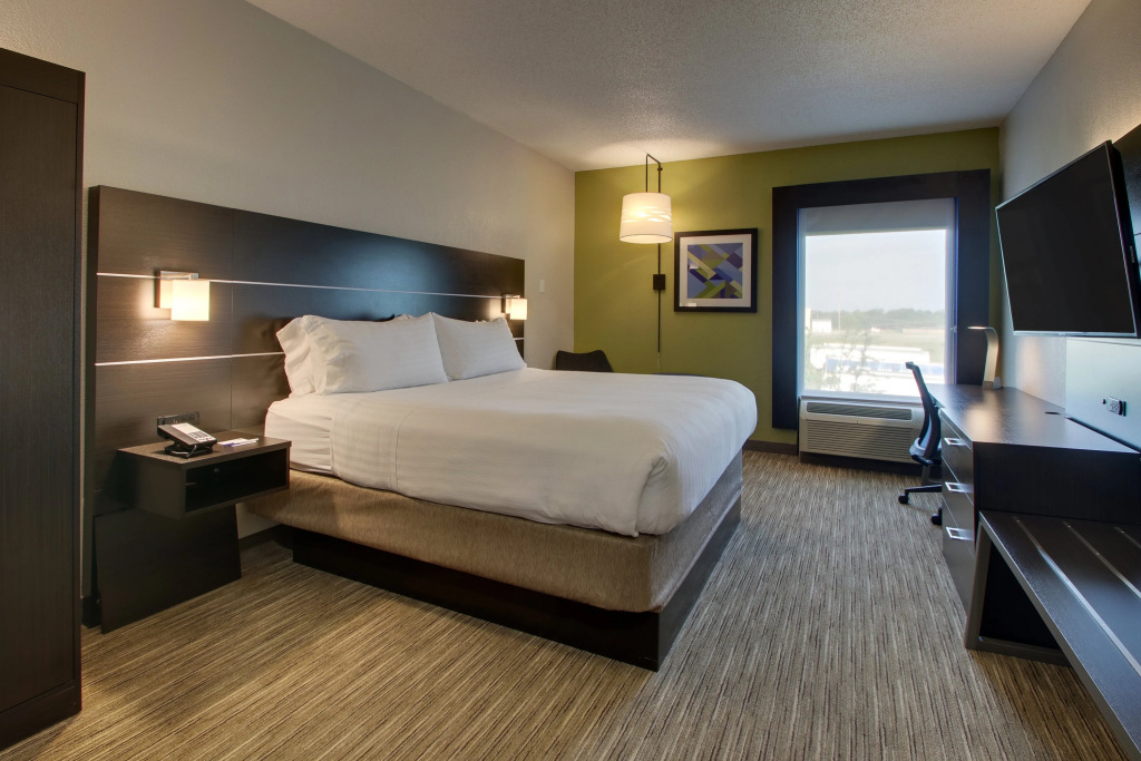 Holiday Inn Express & Suites Lebanon by IHG