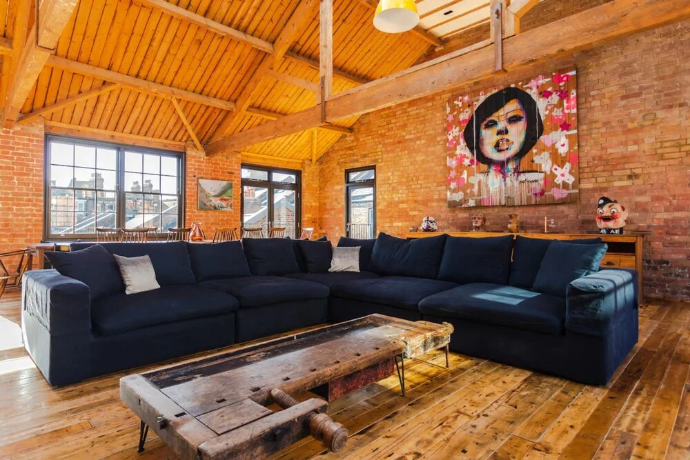 Spectacularly Unique 4 Bedroom House in Bethnal Green