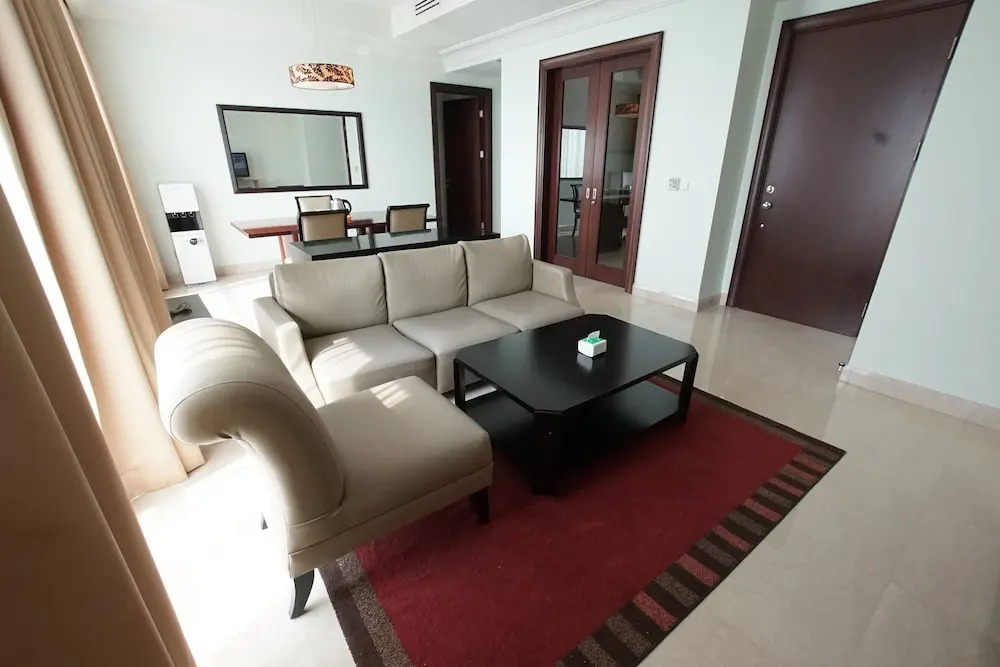 Apatel Pakubuwono View