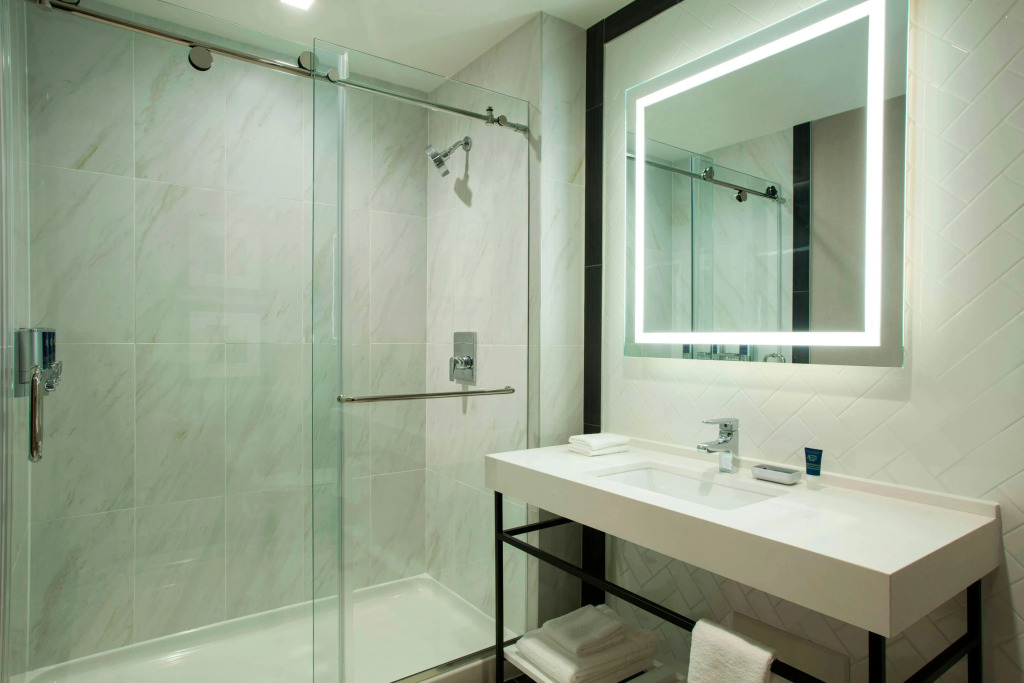Four Points by Sheraton Manhattan Midtown West