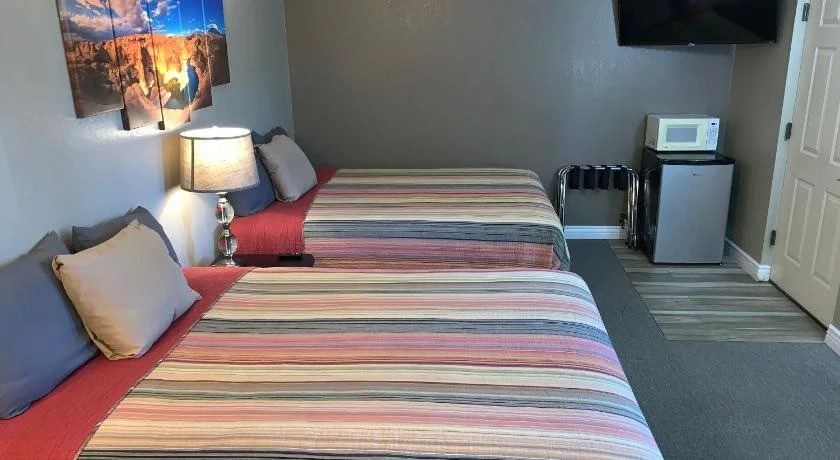 LuLus Sleep Ezze Motel
