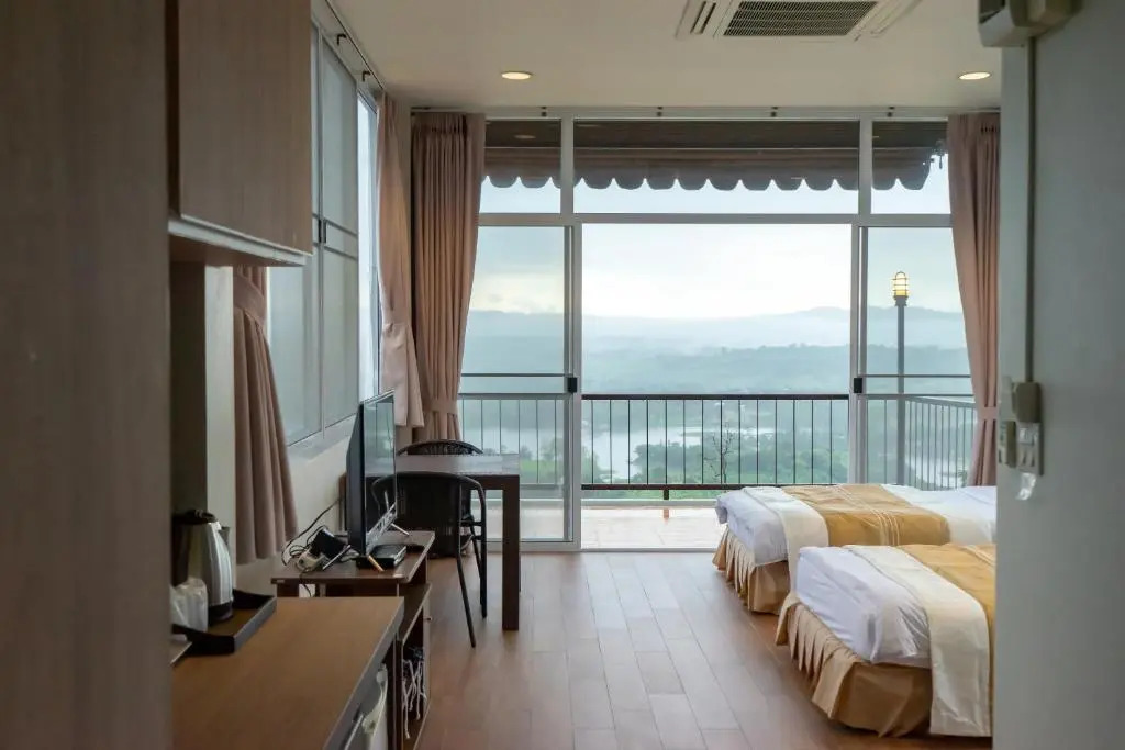 The private 2 @ khao kho