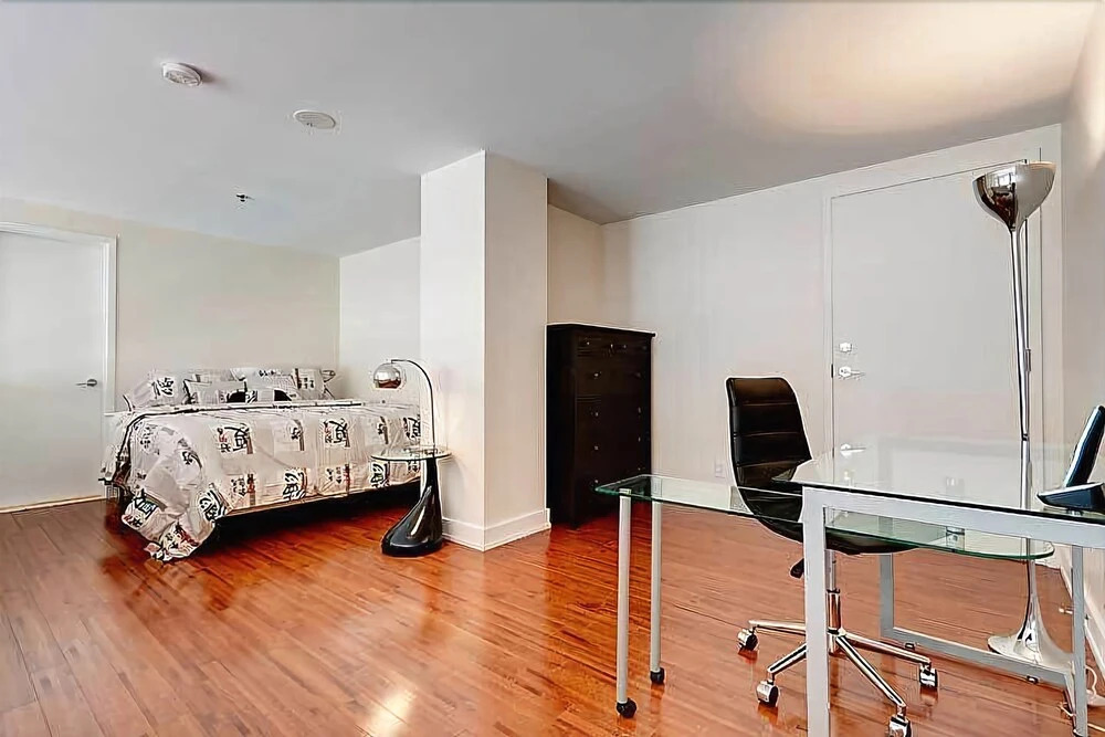 Palais-des-Congrès Furnished Suites by Hometrotting