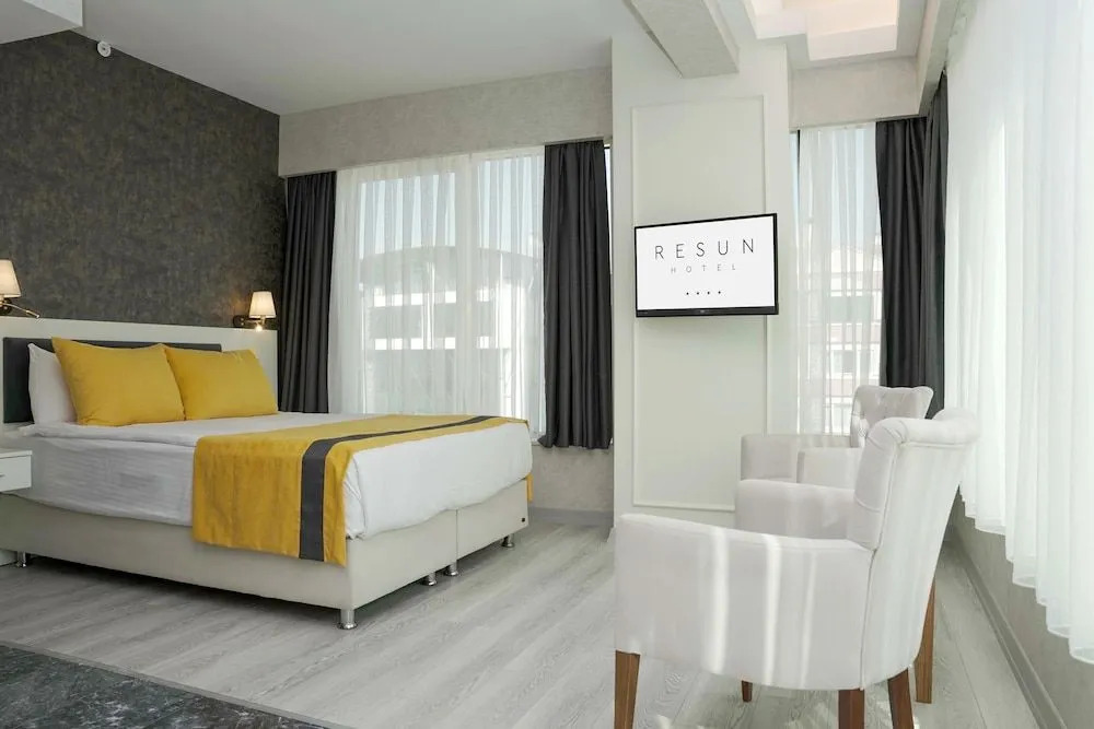 Resun Hotel