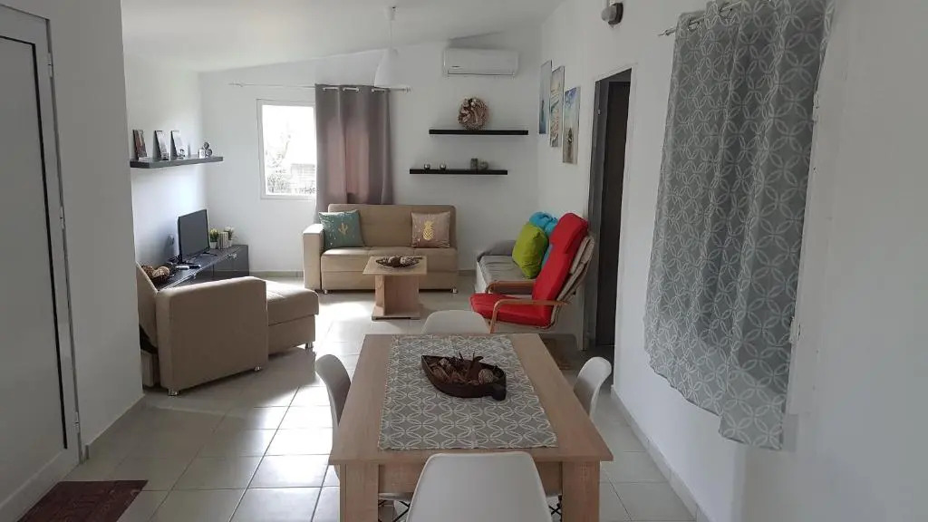 Kalithea family house with 3 bedrooms
