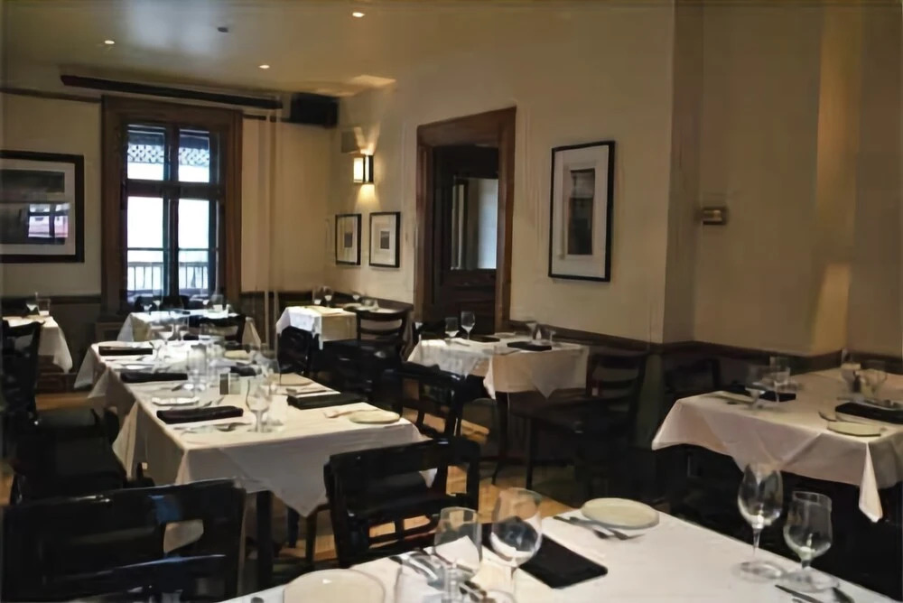 Les Menus Plaisirs