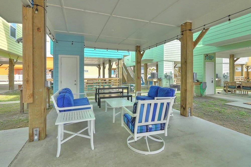 Jay's Surf Shack 2 Bedroom Bungalow by Redawning