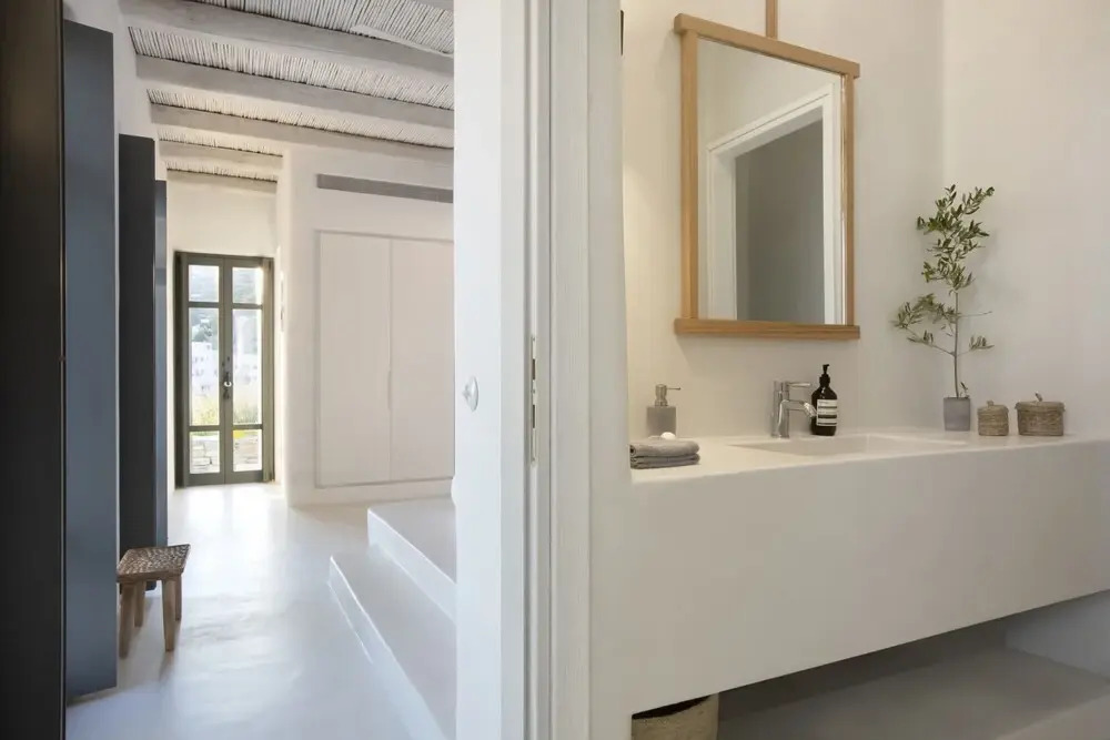 House G Y Kardiani Tinos Cyclades