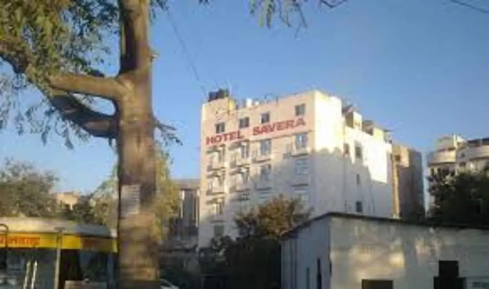 Hotel Savera