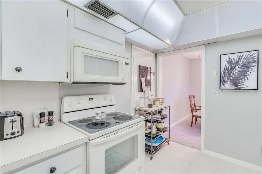 Tower Isle I1 - Two Bedroom Condo
