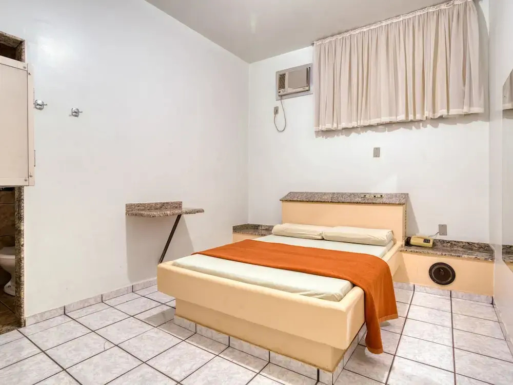 OYO Hotel Dom Jose