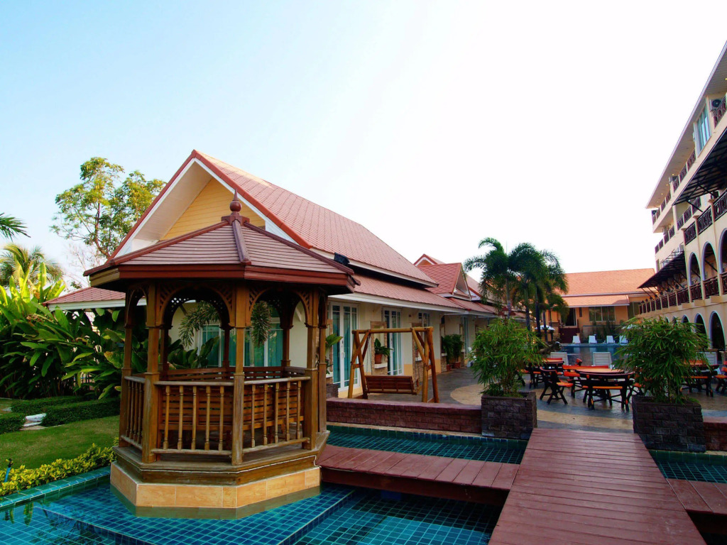 H2 Hua Hin Residence