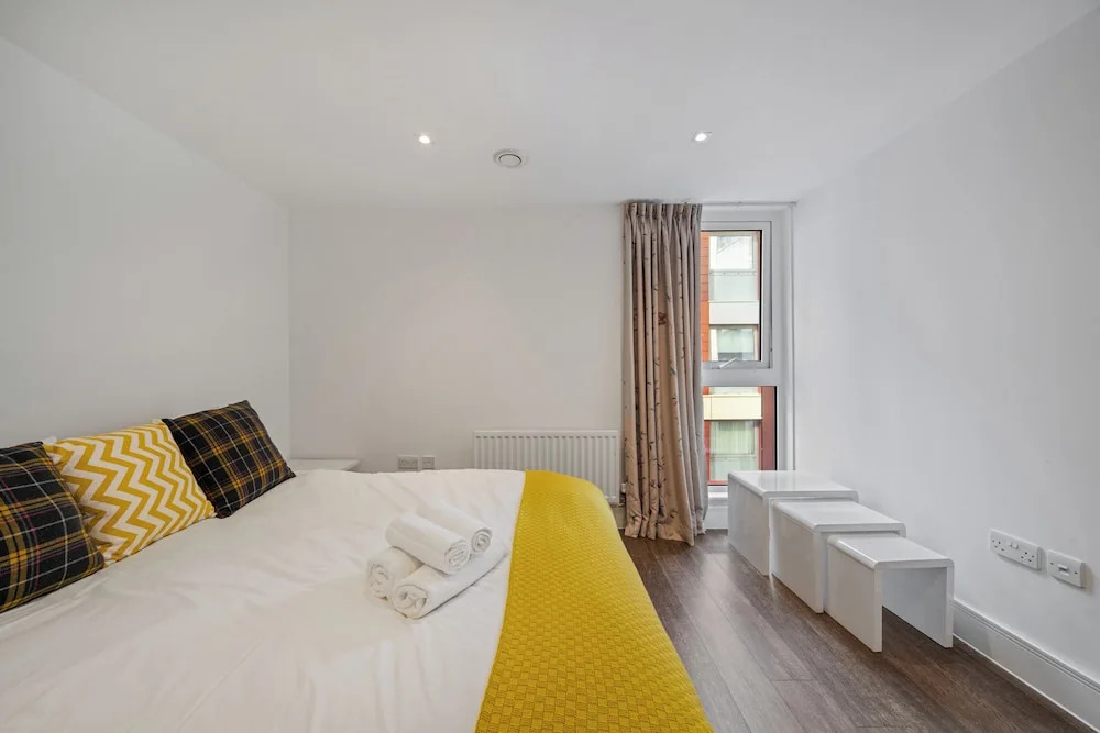Modern 1-Bedroom Flat in Central London