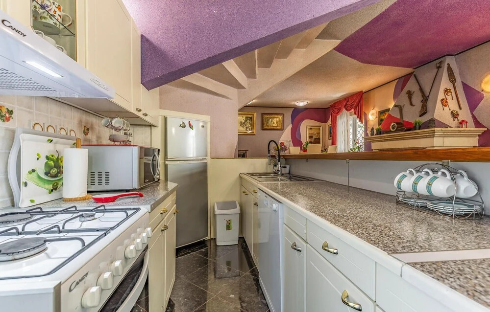 Beautiful Home In Medulin