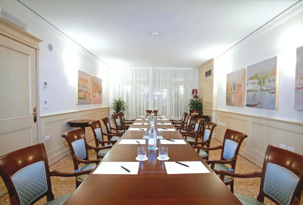 Hotel Mercurio