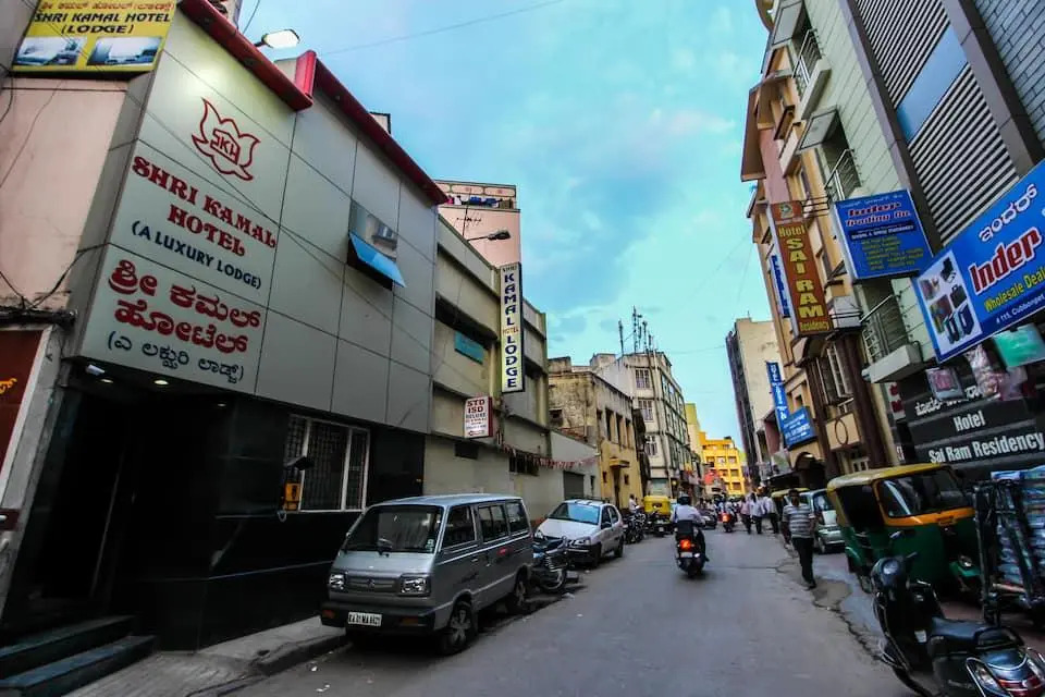 Shri Kamal Hotel