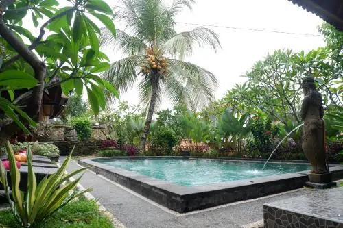 Budi House Bungalows
