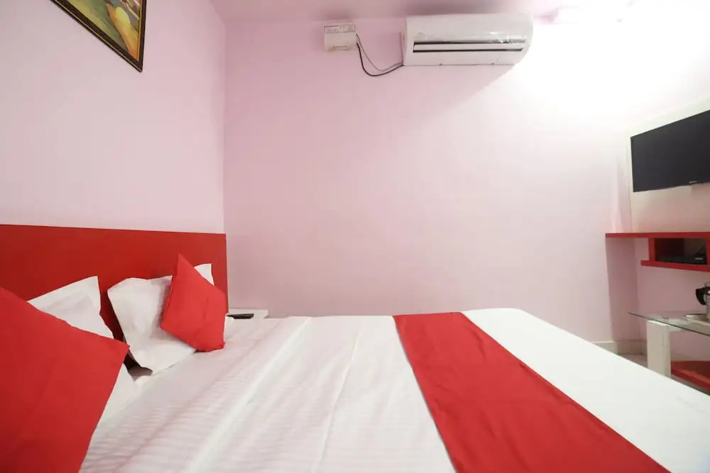 Oyo 24220 Hotel Jai Ambay International