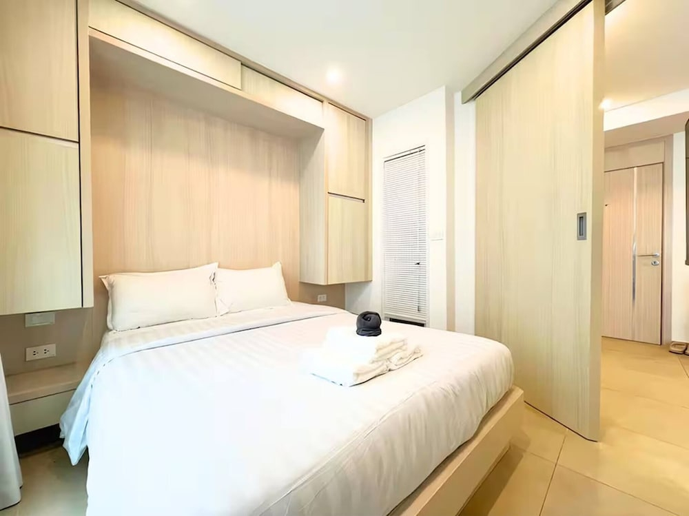 Resort Style Living - Great Location At Pattaya