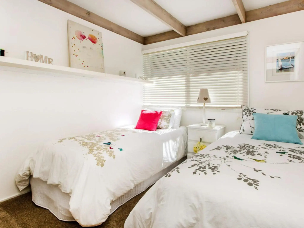 WAIKIKI BLAIRGOWRIE