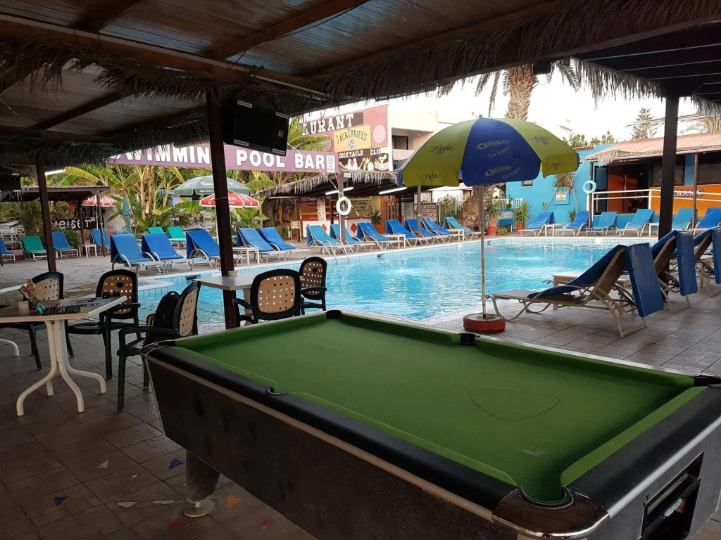 Kkaras Hotel