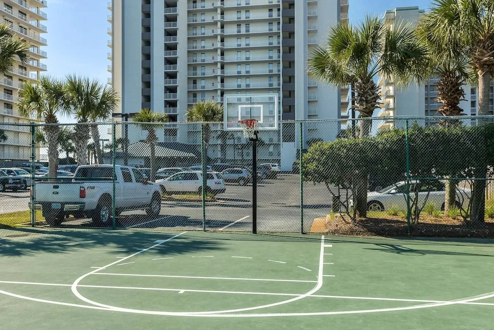 Windward Pointe 102
