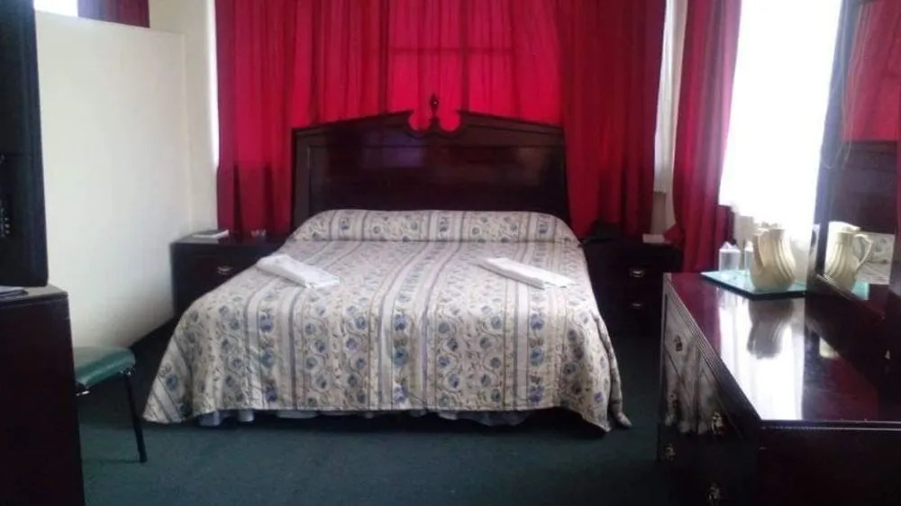Hotel Alameda