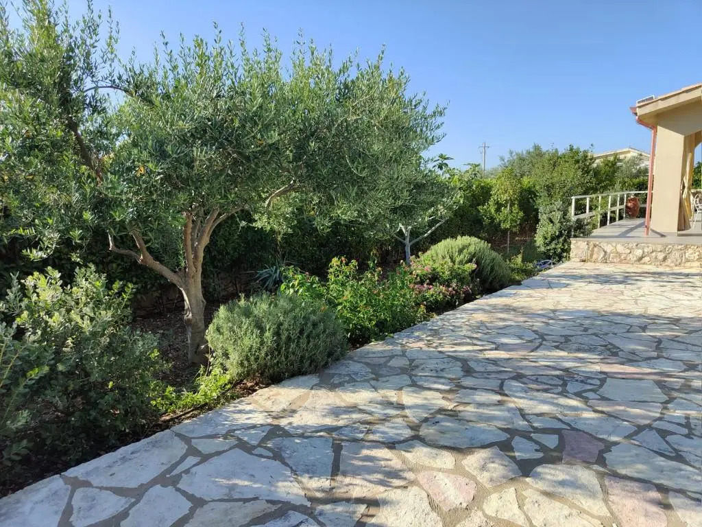 Borgo Aranci - Appartamento in Villa Rosa - 16B