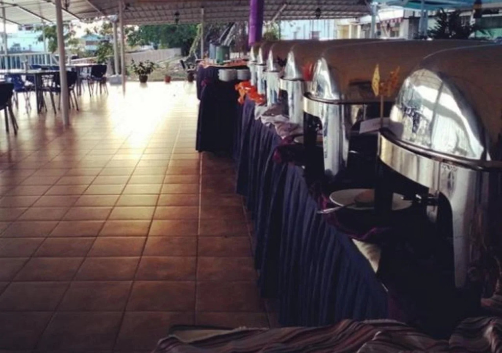 Riviera Hotel
