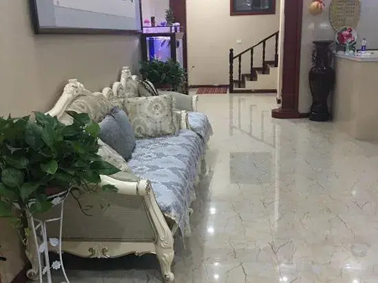 Xuequan Hotel