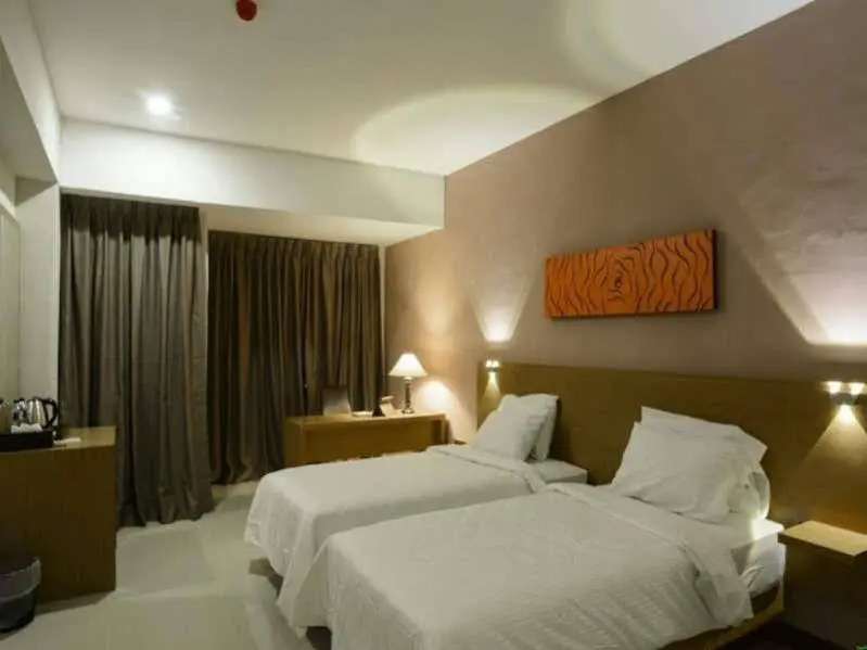 Grand Cendrawasih Hotel