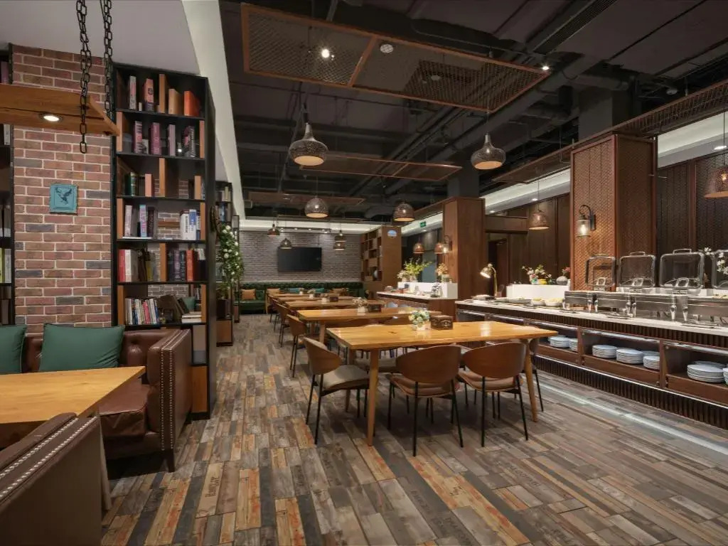 James Joyce Coffetel (Beijing Bird Nest National Convention Center)