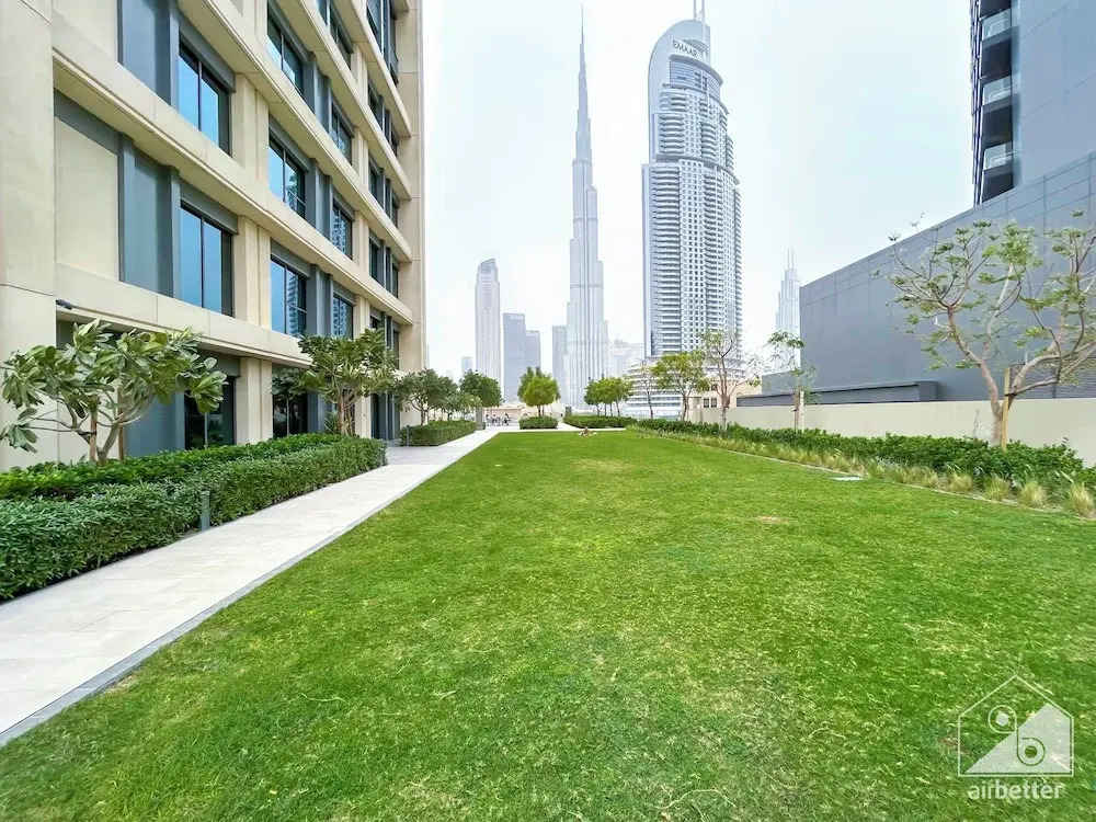 Spacious 3.5 Bedroom Apartment in Burj Royale