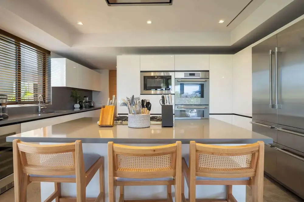 Villa Perla in Porta Fortuna by Mita Residential Ocean View, Pool, Luxury