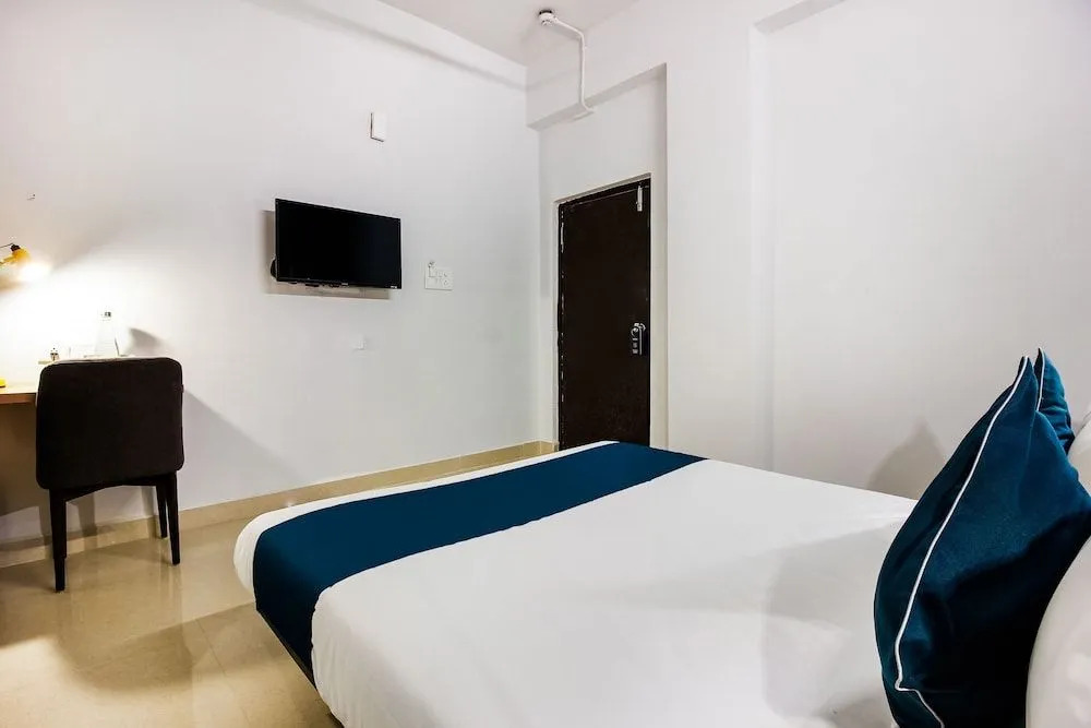 Super Hotel O GACHIBOWLI BESIDE DLF