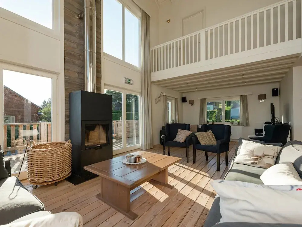 Lovely Villa in Durbuy with Hot Tub