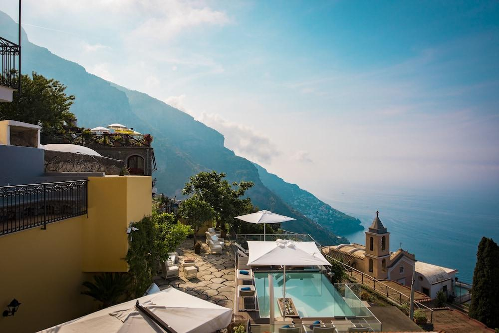 Villa Degli Dei Luxury House