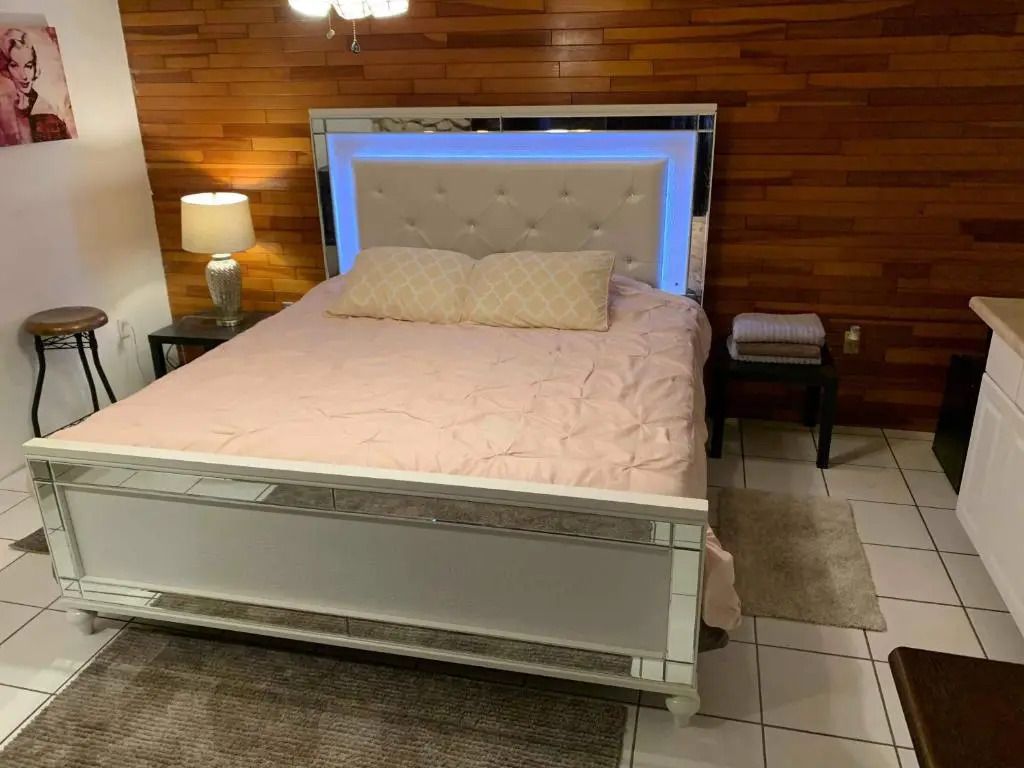 Deluxe studio & Pet friendly