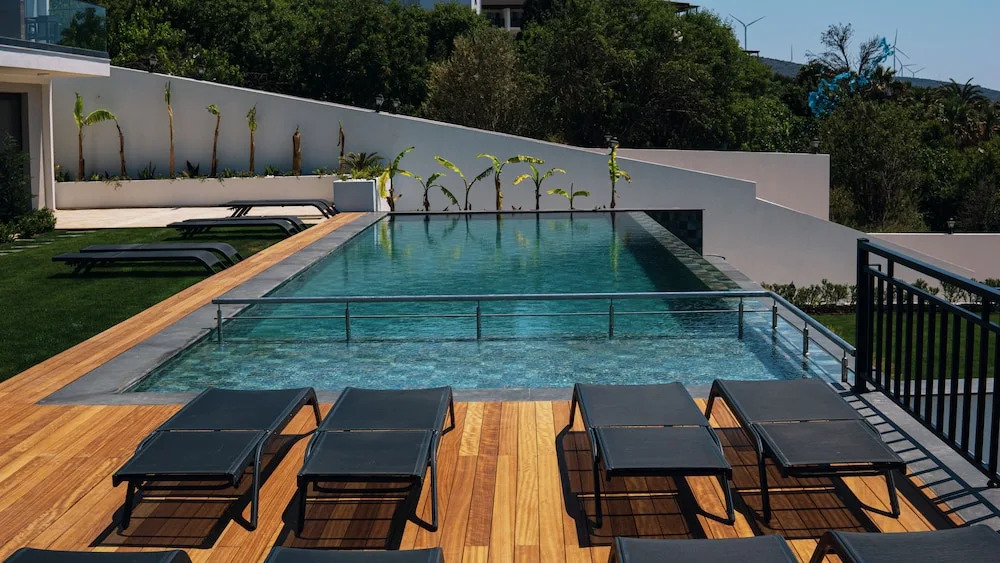 Saatli Suites