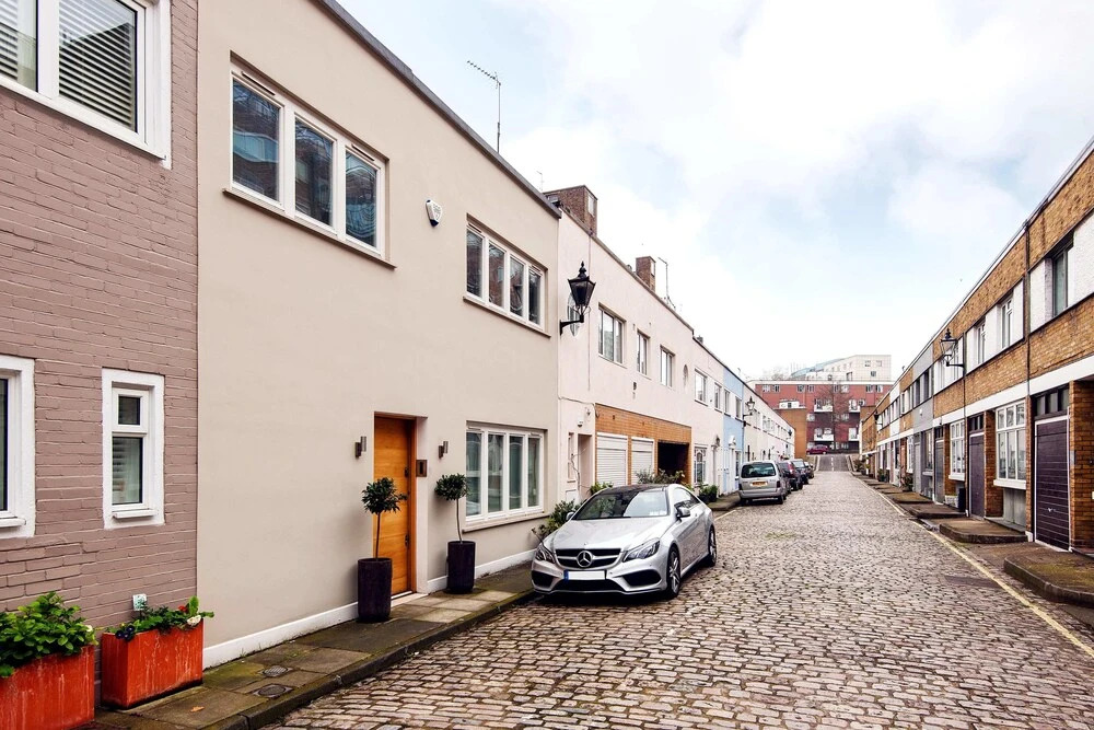 The Gloucester Mews Gem - RMA2