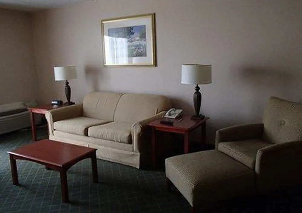 Clarion Inn