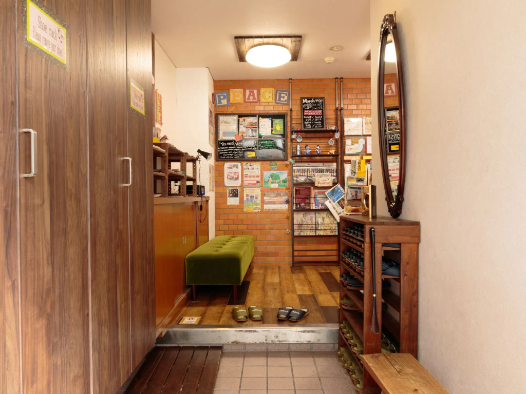 J-Hoppers Hiroshima Guesthouse