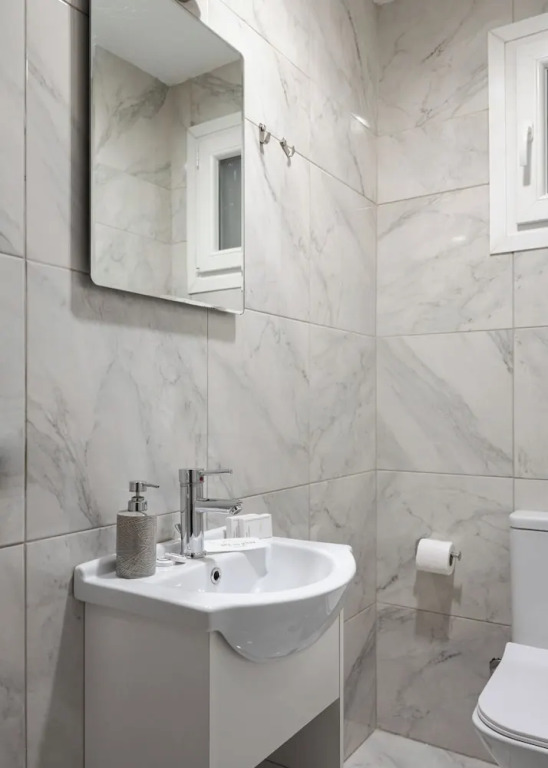 Akadimias Kolonaki Comfort Apartment