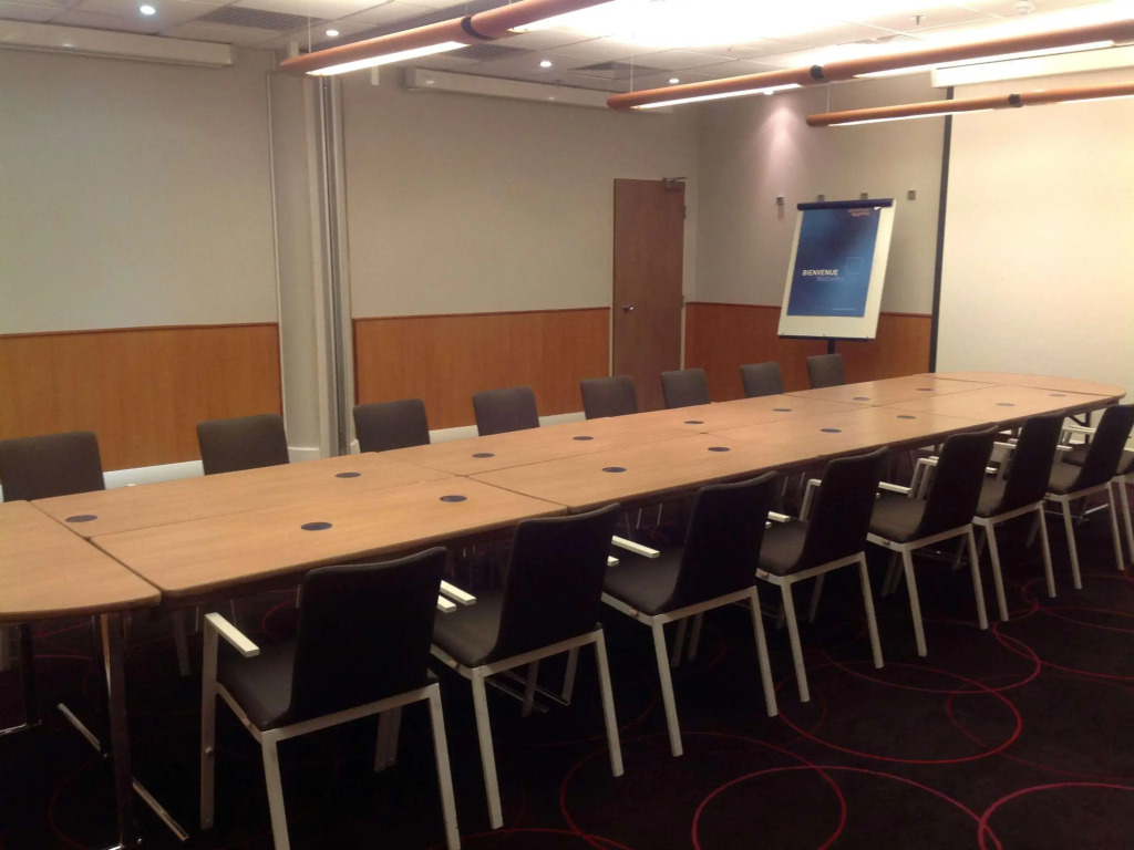 Novotel London Heathrow Airport M4 Jct. 4