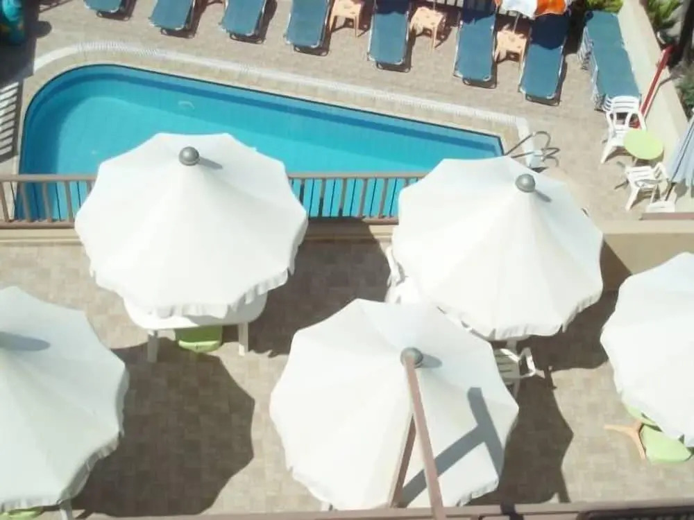 Memories Apartments