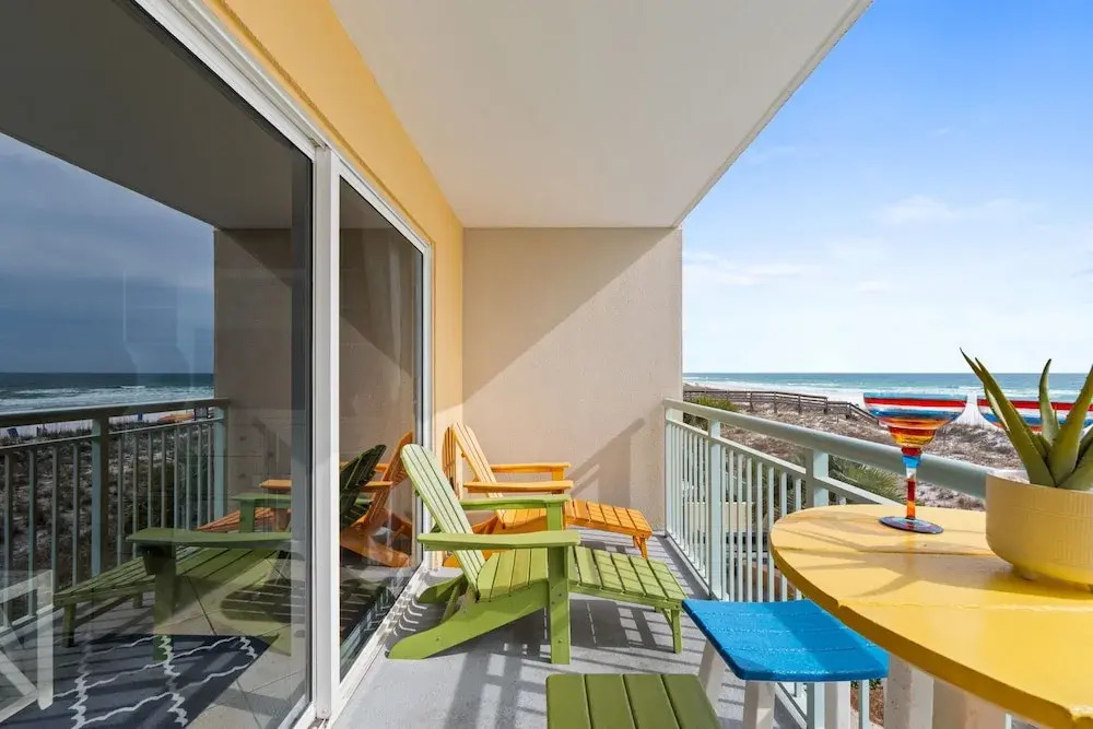 Pelican Isle 212 - Salty Air Bliss