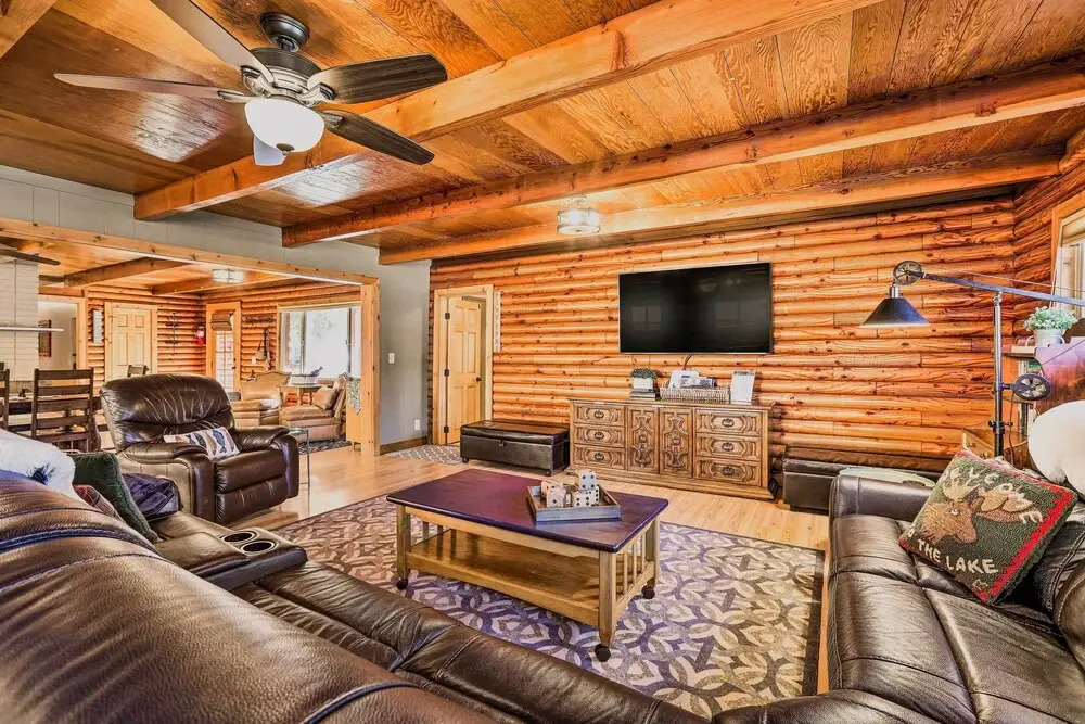 Dog-friendly Kings Beach Log Cabin w/ Hot Tub!